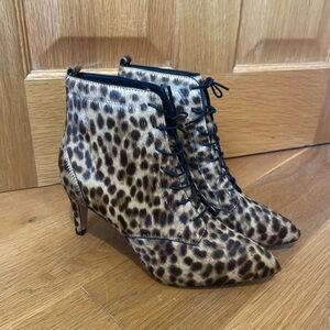 Boden Leopard Print Lace-Up Heeled Boots
